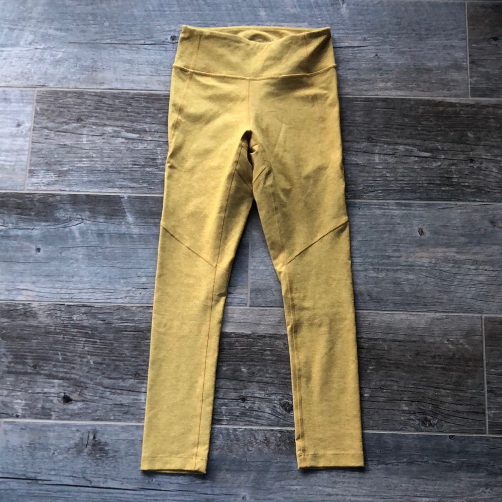 NWOT Outdoor Voices Orche 3/4 Warmup Leggings XS